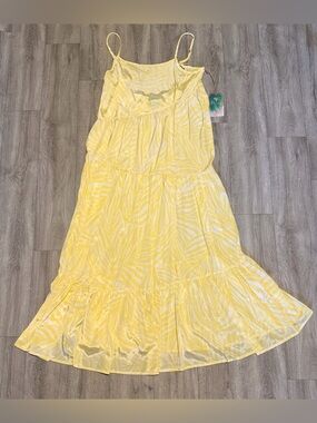 True Destinations Resort Wear Size Large Zebra Print Tiered Maxi Dress Yellow